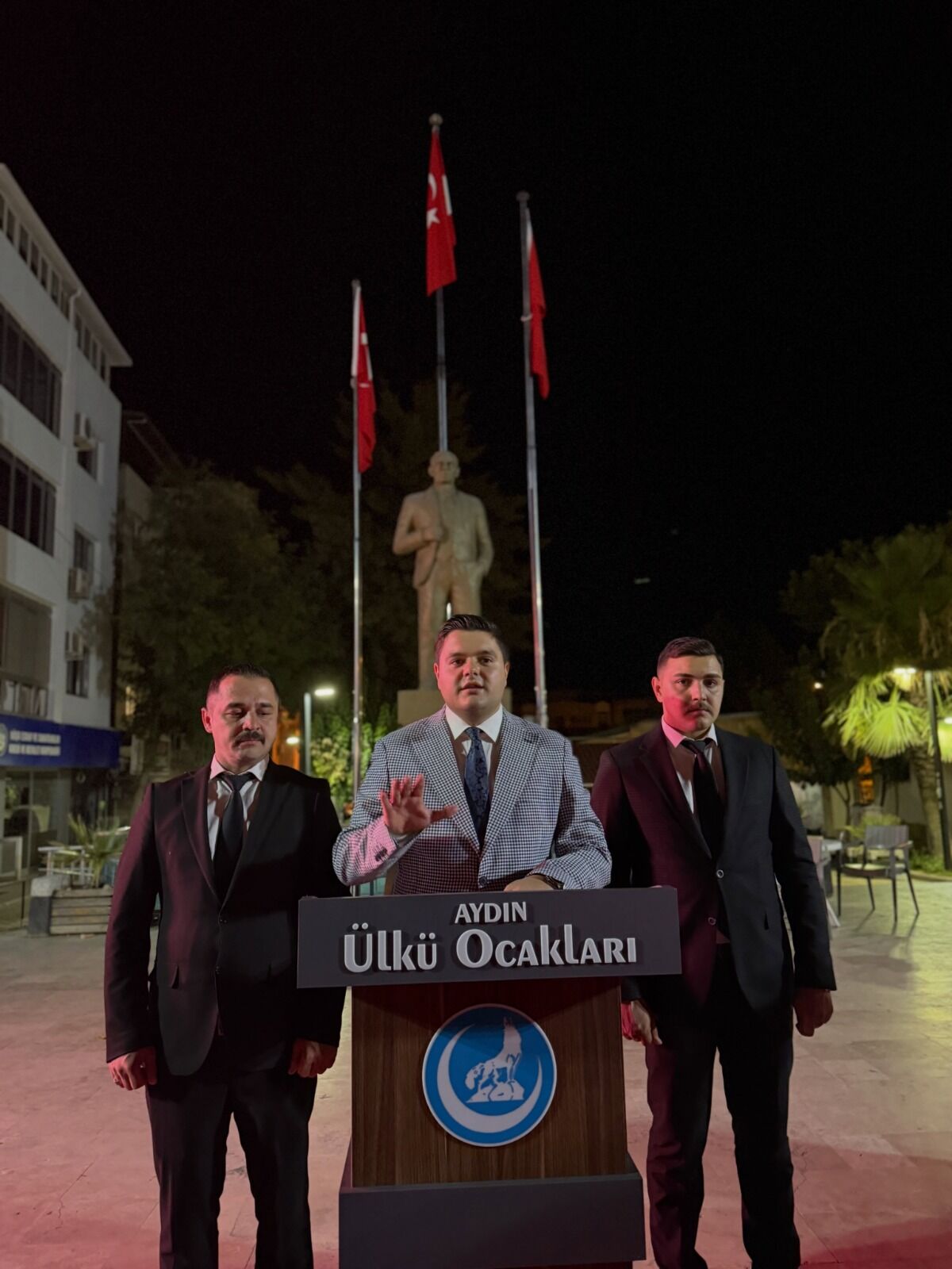 Köşk Ülkü Ocakları’nda Bayrak Değişimi Çağlayan Okur Görevi Devraldı (2)