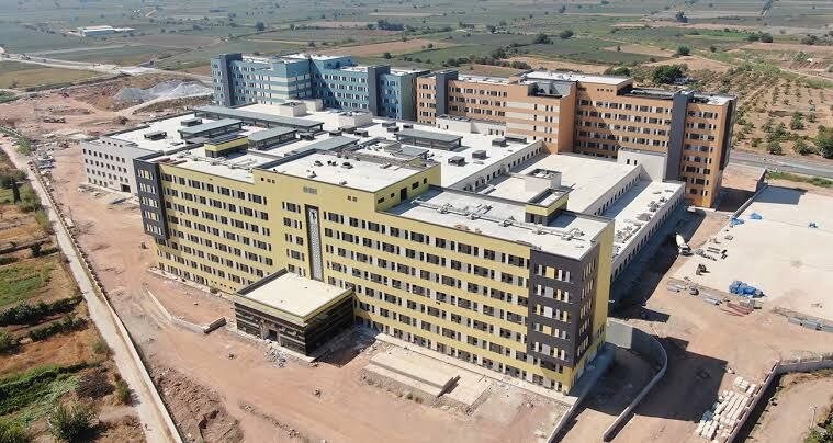 KPSS şartı yok! Şehir hastanelerine yüzlerce personel alınacak