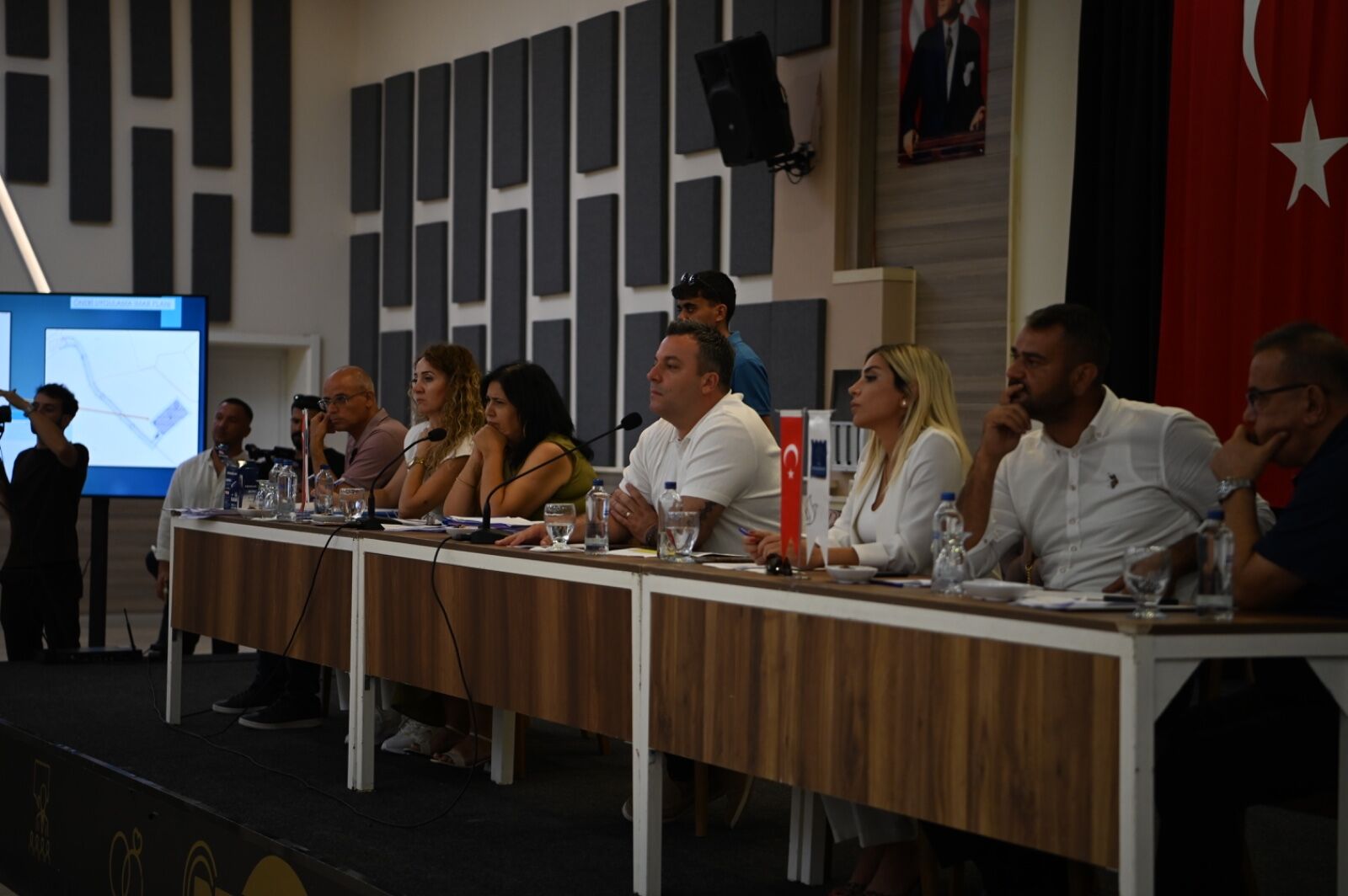 Kuşadası Meclisi Toplandı Önemli Başlıklar Masaya Yatırıldı (3)