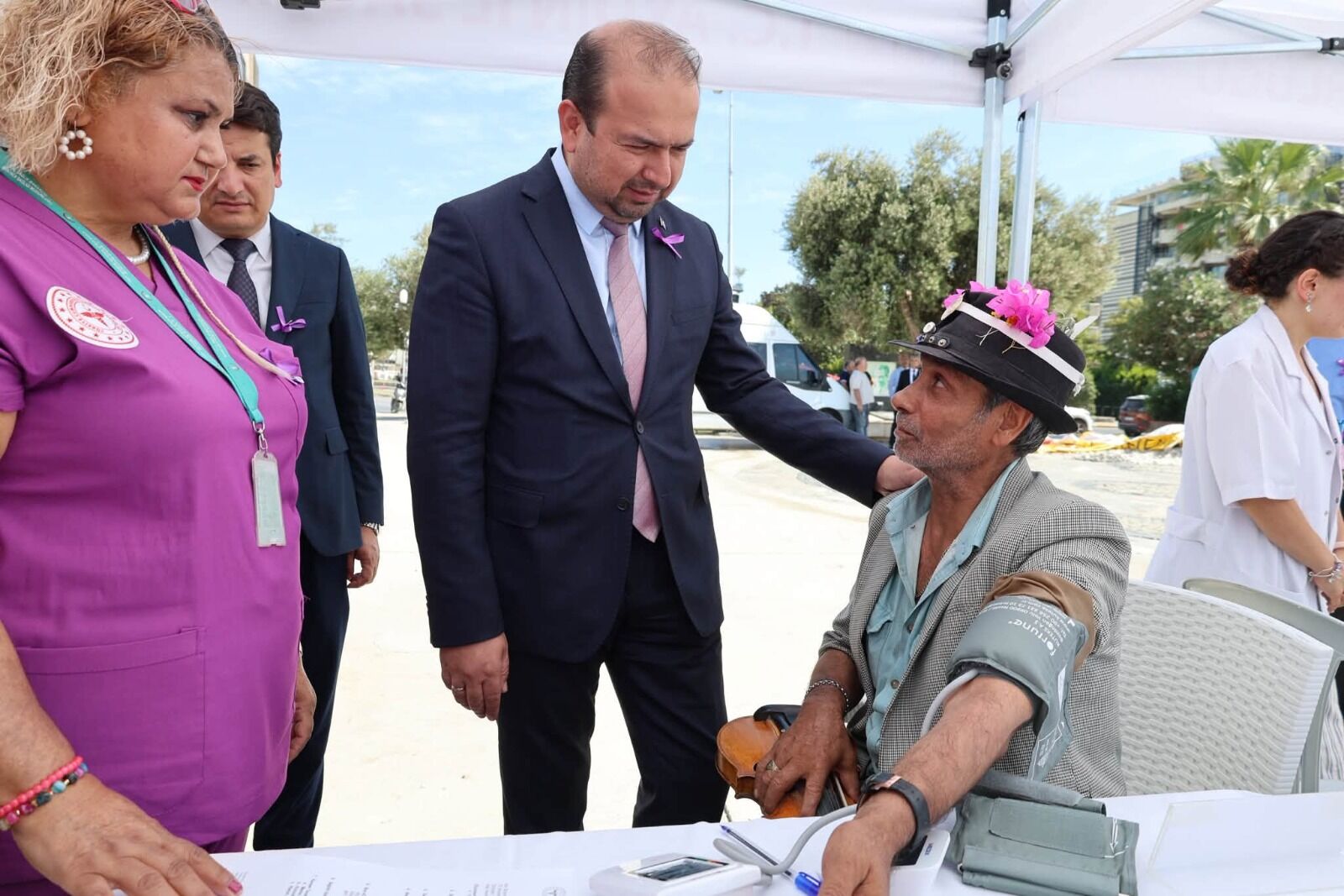 Kuşadası’nda “Halk Sağlığı Haftası”: Müdür Şenkul çalışmaları yerinde inceledi
