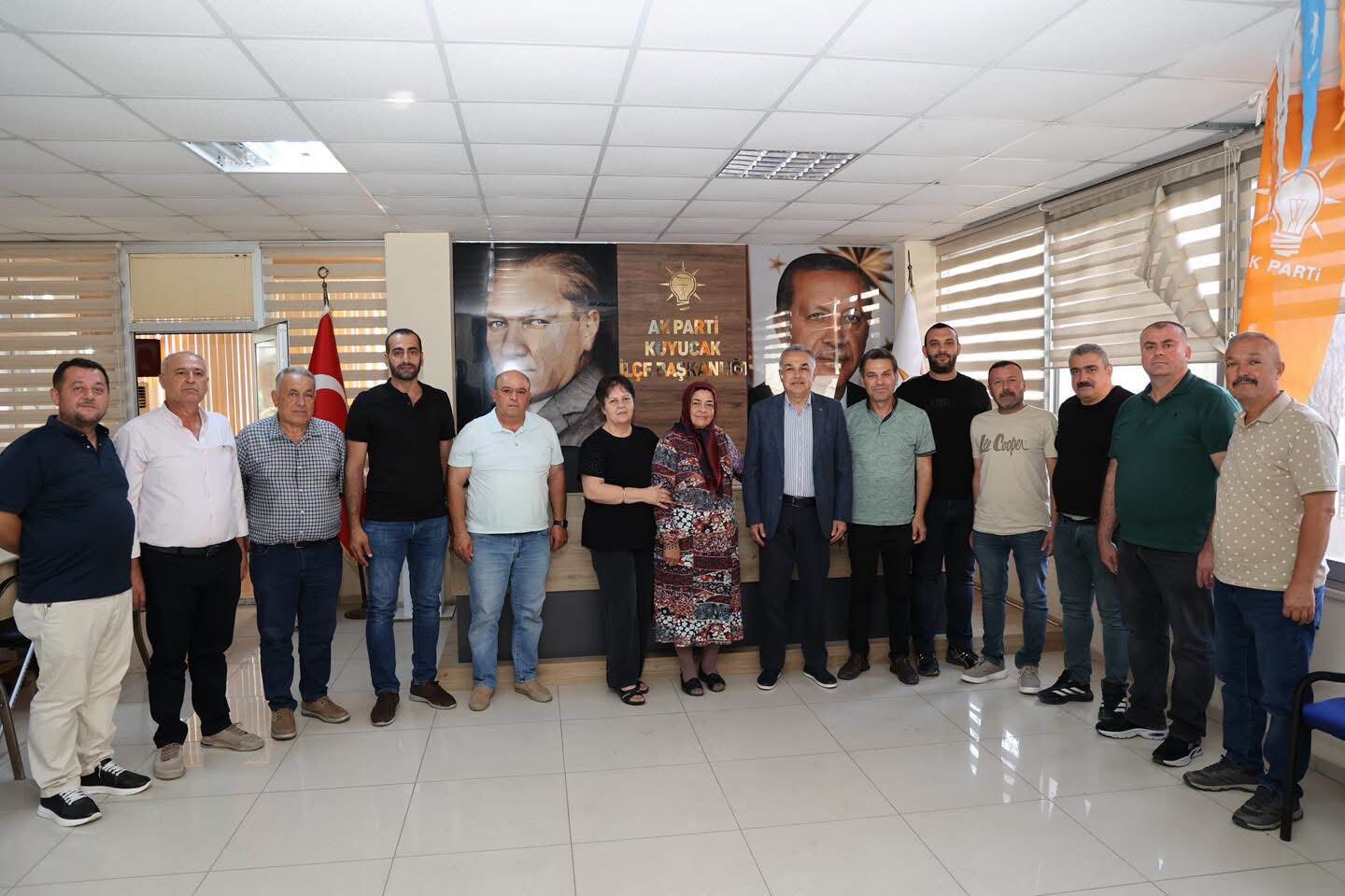 Milletvekili Savaş'tan Kuyucak İlçe Başkanı Sayar'a Ziyaret (2)