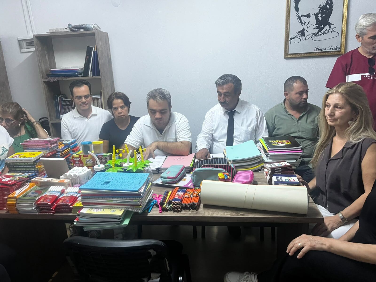 Nazilli’de Eğitime Anlamlı Destek Askıda Kırtasiye Kampanyası Büyüyor (3)