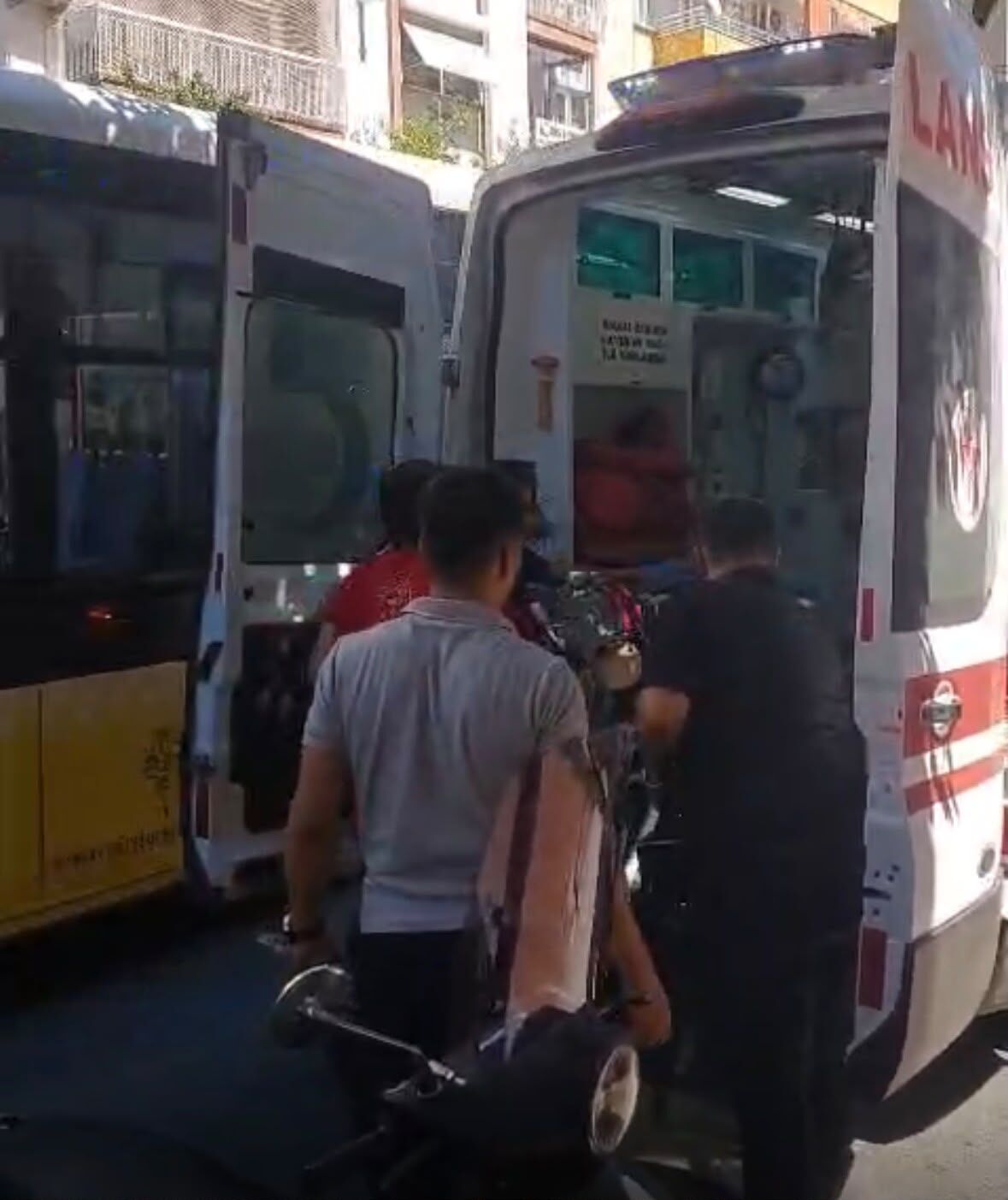 Nazilli’de zamansız ölüm! Uzun Çarşı’da yere yığıldı