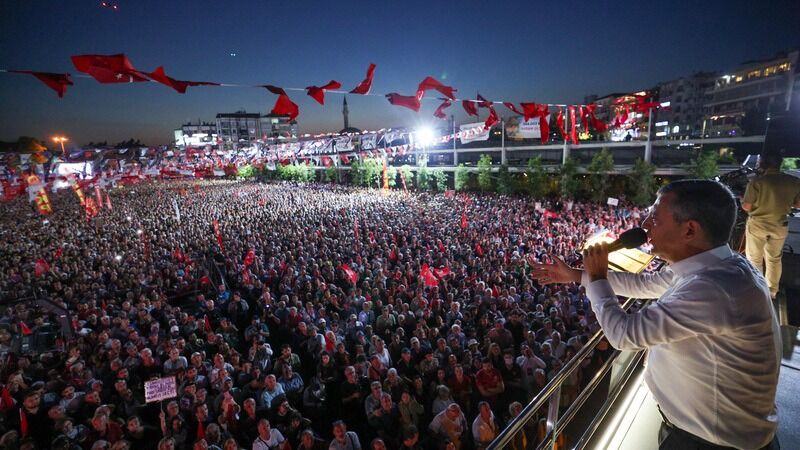 Özgür Özel’in Aydın’daki miting konuşmasına tazminat cezası