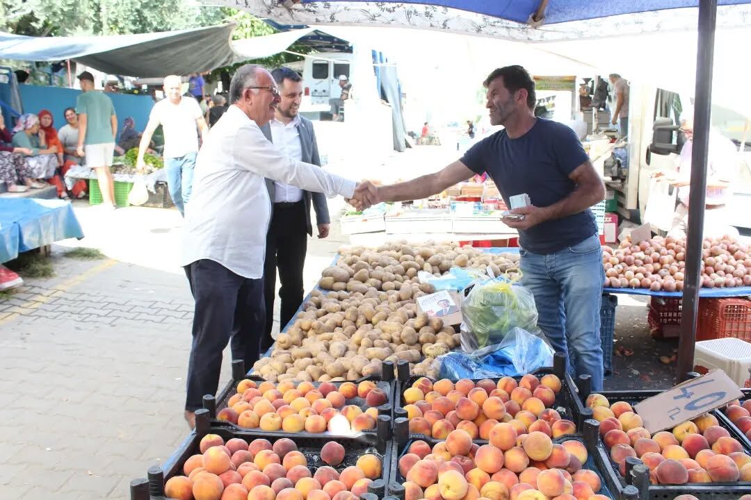 SP’li Milletvekili Şerafettin Kılıç Bozdoğan’da üreticiyle buluştu