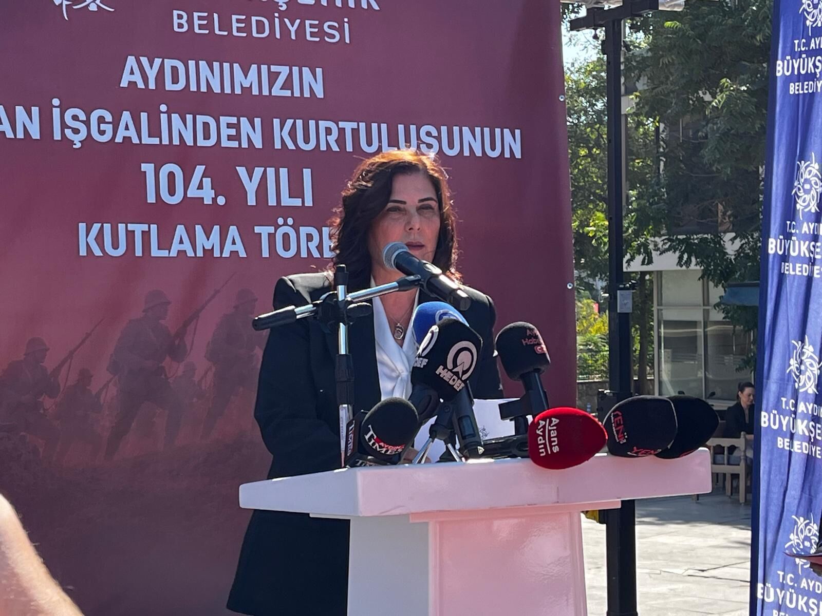 Aydın Atatürk Kent Meydanı'nda coşkulu kutlama