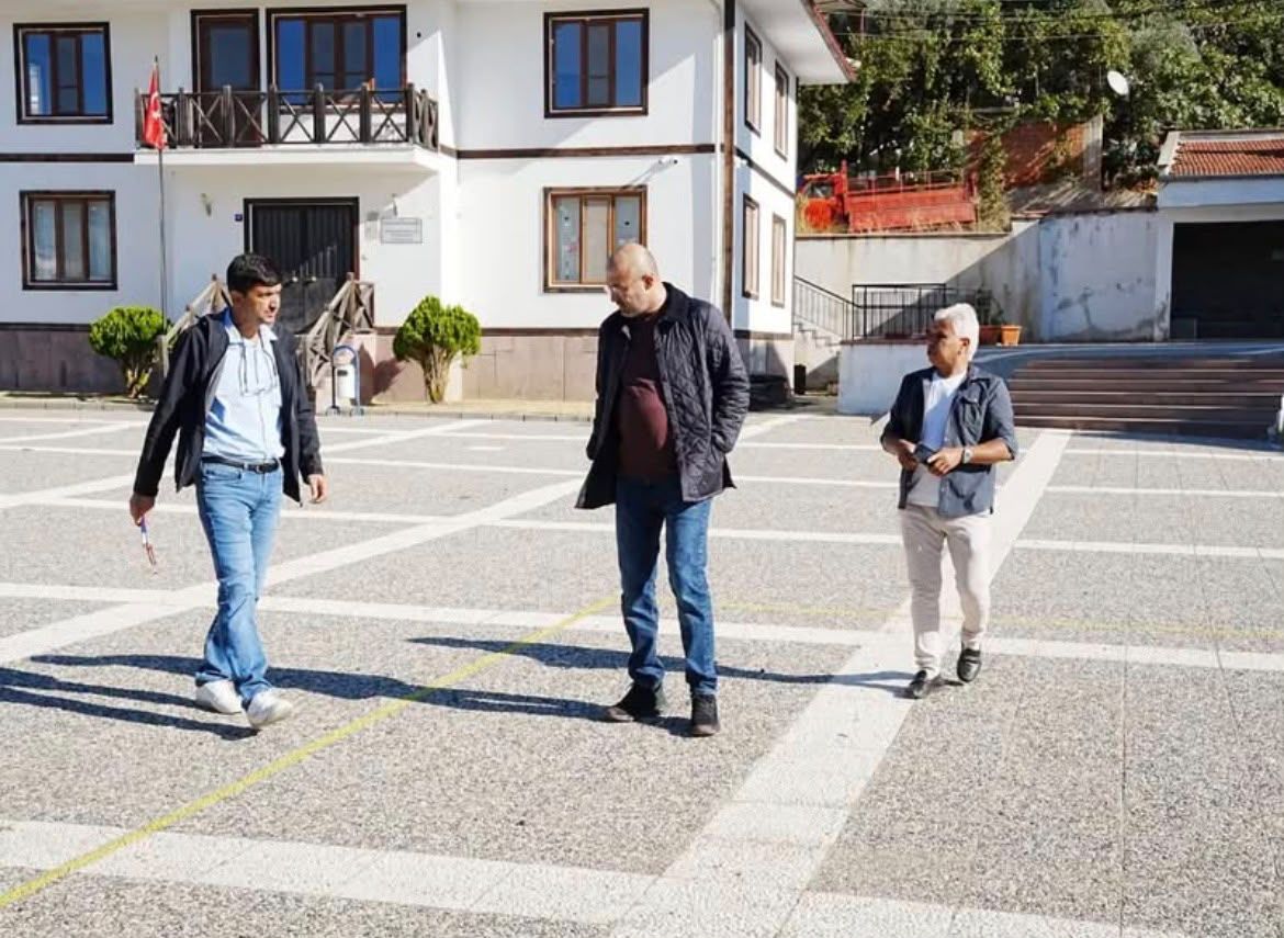 Başkan Zencirci, Çarıklar Mahallesi’nde Yapılacak Çalışmaları Yerinde Inceledi Çarıklar Düğün Salonuna Kavuşuyor (4)