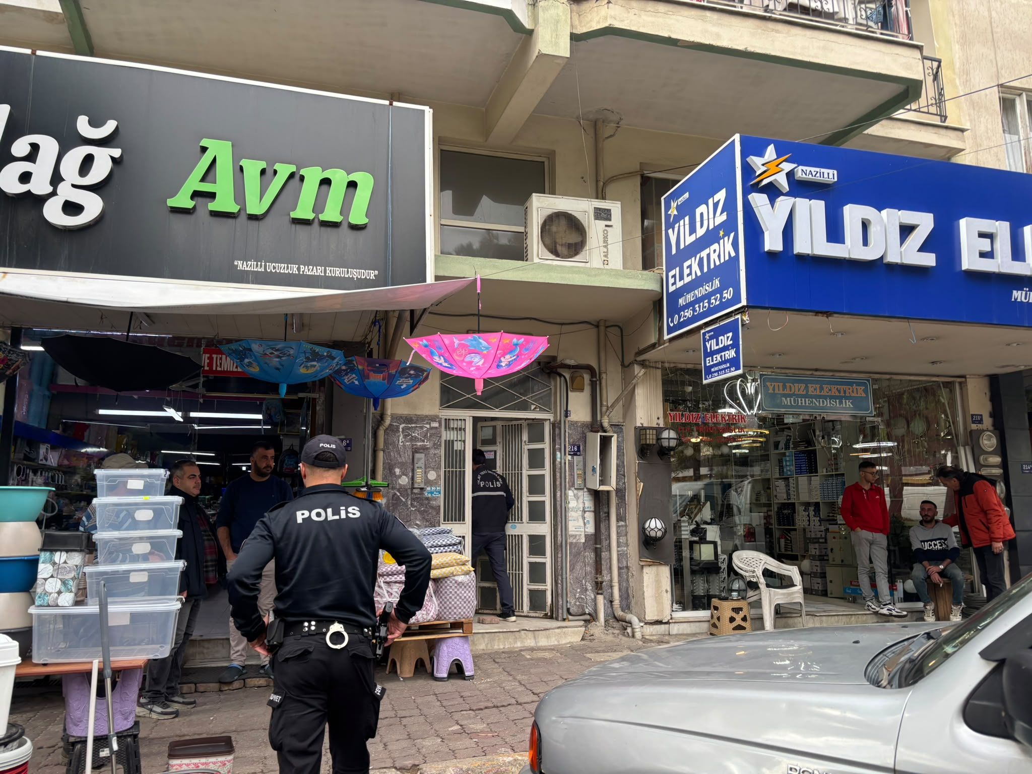 Nazilli’de korkunç olay! 20 yaşındaki genç kız silahla vuruldu