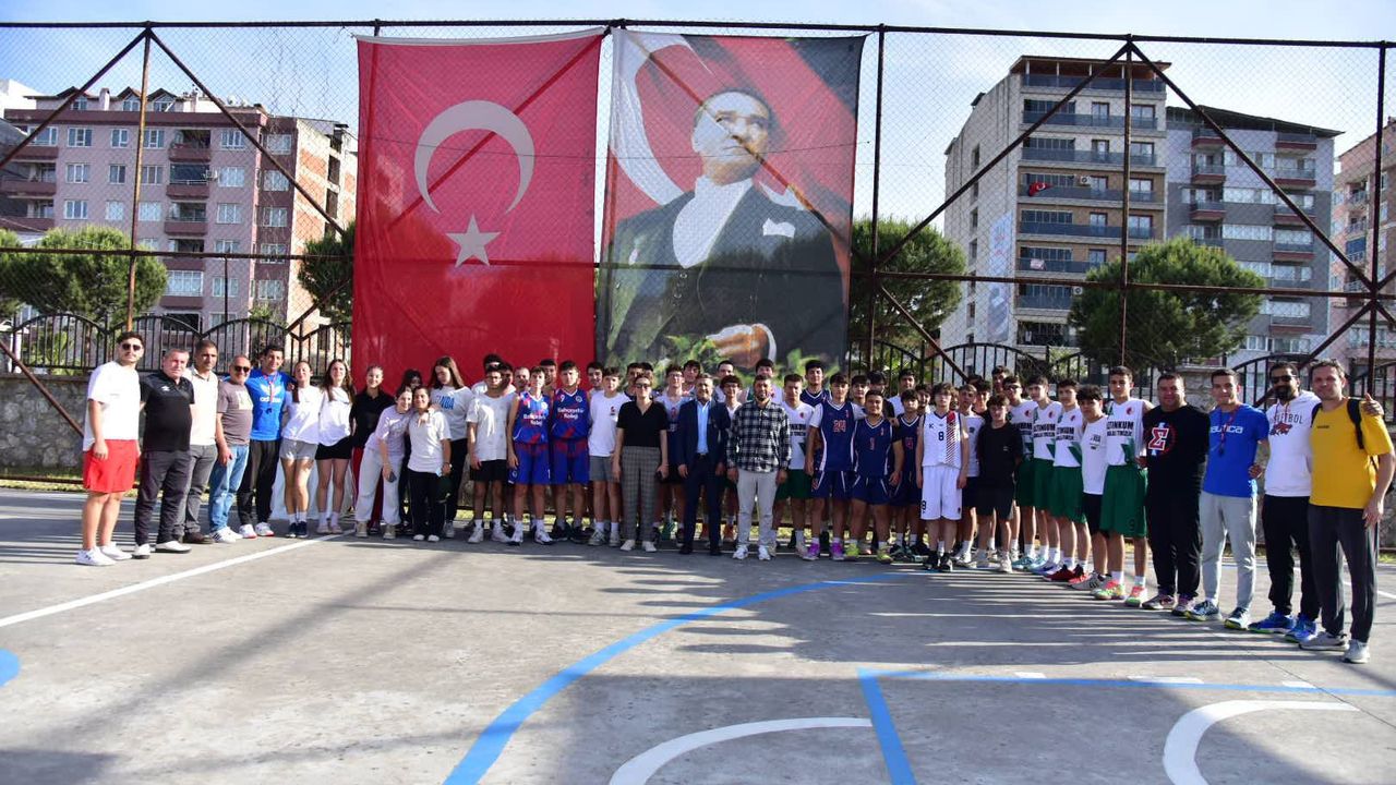 İncirliova’da 3X3 Sokak Basketbolu Turnuvası başladı