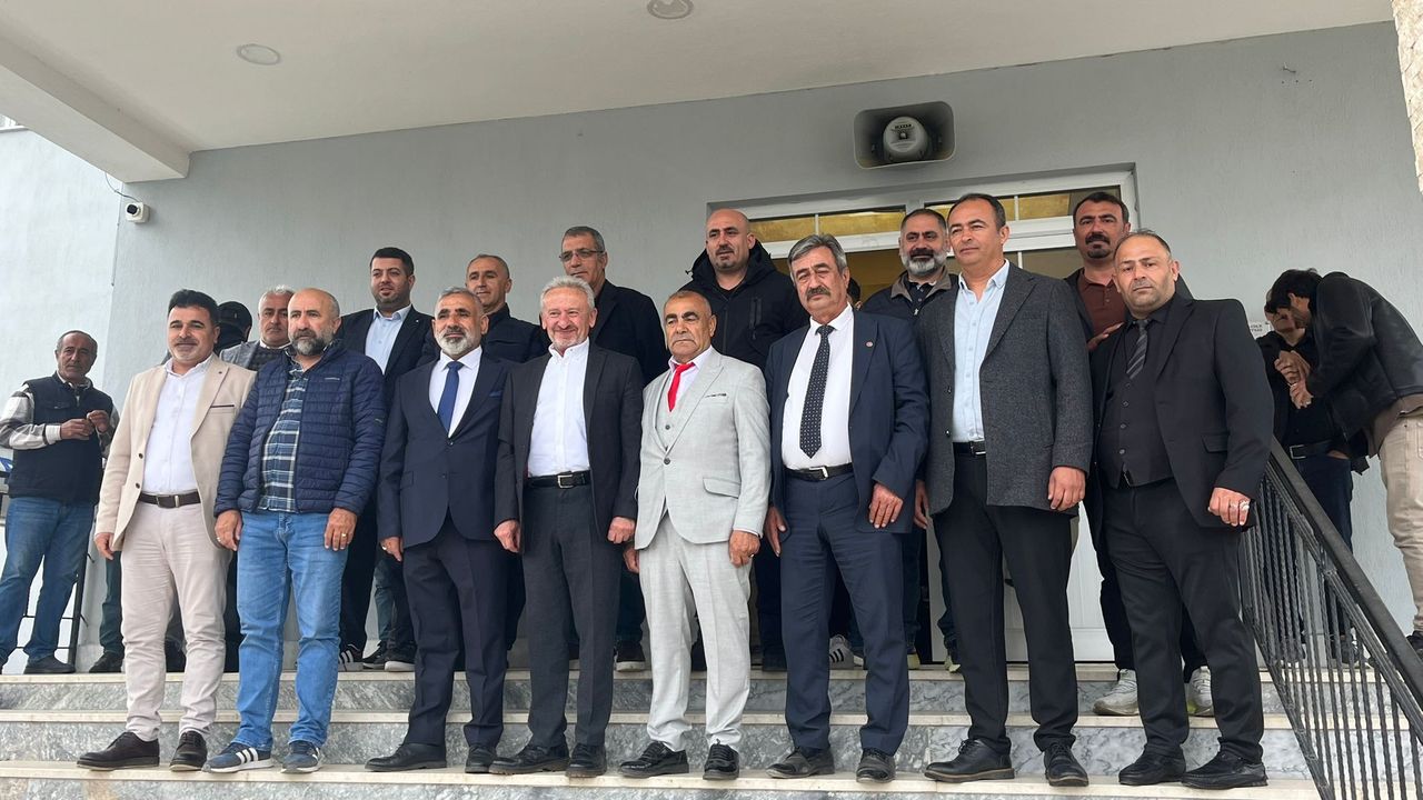 Eğrek Alevi Kültür Derneği’nde seçim heyecanı: Ecevit Savaş güven tazeledi