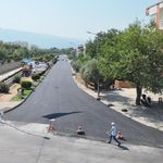Nazilli’nin yolları uçak pistine dönüyor! 10 bin metrekare asfalt döşendi