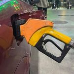 Sürücülerin gözü pompada: Motorine dev indirim geliyor!