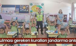 Ortaokullu miniklere trafik eğitimi