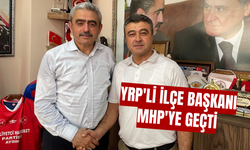 Aydın'da siyasi transfer: YRP'li Başkan MHP'ye geçti