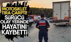 Motosiklet tıra çarptı! Sürücü olay yerinde hayatını kaybetti