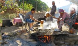 Aydın’da şifa kaynağı pekmez için ocaklar yakıldı