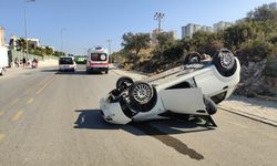 Kuşadası’nda otomobil takla attı! Sürücü ölümden döndü