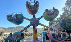 Çocuklar için “Sen Gül Dünya Gülsün” projesi! Lunaparkta gönüllerince eğlendiler