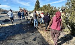 Kamyonet otomobille kafa kafaya geldi: 1 ölü 1 yaralı