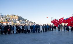 Kuşadası’nda Öğretmenler Günü kutlandı