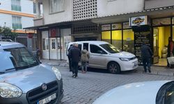 Efeler’de otizmli öğrenci ailesine ulaşamadı! Polis ekiplerince aileye teslim edildi