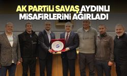 AK Partili Savaş Aydınlı misafirlerini ağırladı