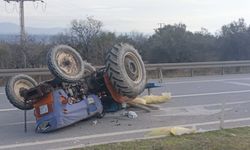 Otomobille traktör çarpıştı: 83 yaşındaki sürücü ağır yaralandı