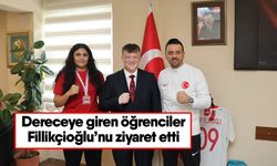 Dereceye giren öğrenciler Fillikçioğlu’nu ziyaret etti