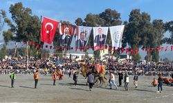 Aydın’da yılın ilk deve güreşi İncirliova’da yapıldı