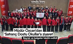 Müdür Özcan’dan ‘Satranç Dostu Okullar’a ziyaret! Bayrak ve belgeler takdim edildi