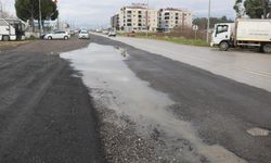 Başkan Akın’dan yol çalışmasına tepki! “Tam bir fiyasko!”