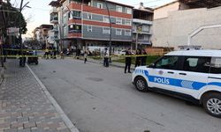 Sokak ortasında tabancayla vuruldu: Polis saldırganları arıyor