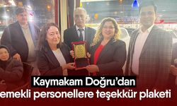 Kaymakam Doğru’dan emekli personellere teşekkür plaketi