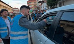 Karacasu’da AK Gençlerden iftarlık ikramı