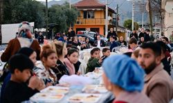 Vali Canbolat Kocagürlü vatandaşlarla iftar sofrasında buluştu