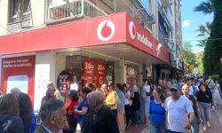 Aydın’da metrelerce kuyruk oluşturan gelenek! Bulvarda yoğunluk yaşandı