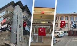 Aydın’da sokaklar kırmızı beyaz oldu