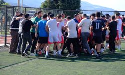 Karacasu'da olaylı maç: Karşılaşmaya kırmızı kartlar damga vurdu