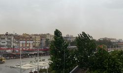 Aydın’da kuvvetli fırtına: Vatandaşlar zor anlar yaşadı