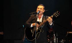 Ünlü şarkıcı Ferhat Göçer’den hayranlarını üzen itiraf! “Bataklığın içinde kayboluyorum”