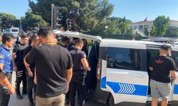 Aydın’da 2 genç kıza sarkıntılık! Polis gözaltına aldı
