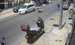 Karşıya geçen yaşlı adama araba çarptı! Kaza anı kamerada