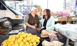 Başkan Çerçioğlu, Salı Pazarı’nda esnafla bayramlaştı