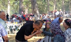 Başkan Doğanca vatandaşla iç içe: Görüş ve talepleri dinledi