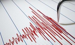 Gece yarısı korkutan deprem! Aydın, Denizli, İzmir, Muğla, Manisa her yerde hissedildi…