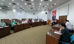 Nazilli’de içkili yer düzenlemesi ertelendi: Spor okulu ücretleri belirlendi