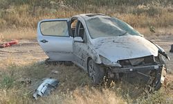 Otomobil şarampole devrildi! 1 ölü, 2 yaralı
