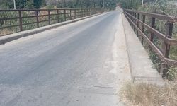 Germencik’te 49 yıllık köprü mahallelinin korkulu rüyası oldu