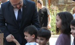 Vali Canbolat öğrencilerle bir araya geldi