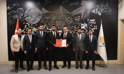 AK Parti Aydın’da ilçe başkanı belli oldu! Milletvekili Sarıbaş’tan tebrik